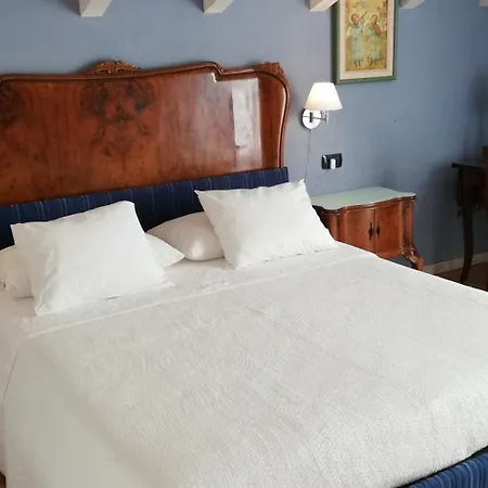 La Collina Since 2008 No Smoking Bed and breakfast *