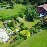La Collina Since 2008 No Smoking Bed & Breakfast
