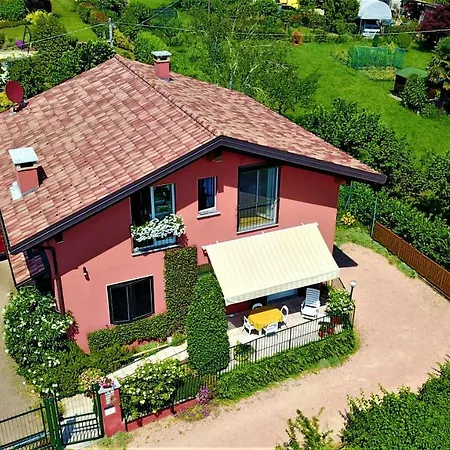 La Collina Since 2008 No Smoking 3* וארסה