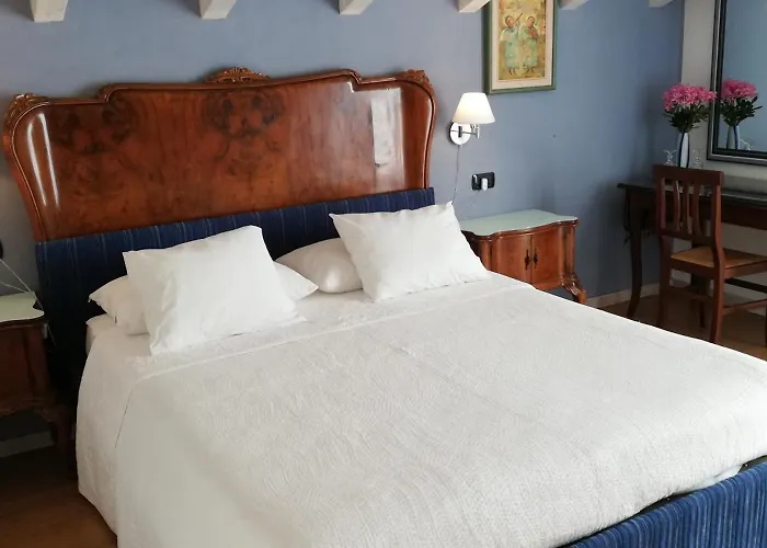 La Collina Since 2008 No Smoking Bed & Breakfast 3*