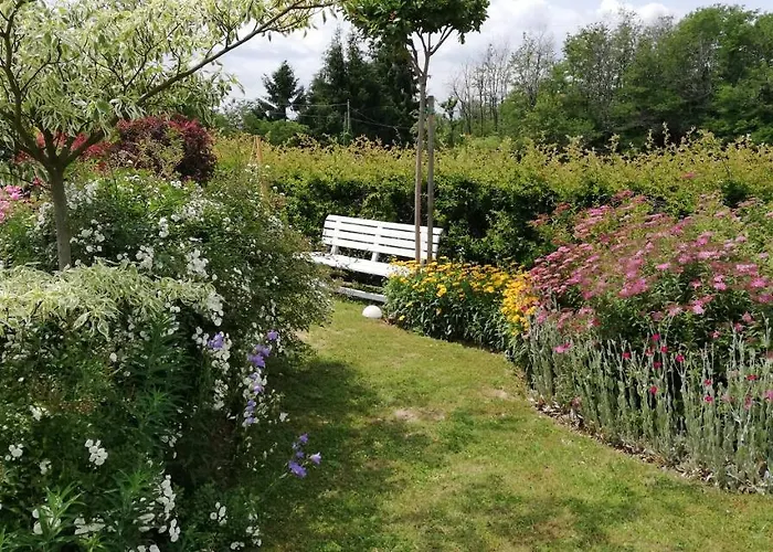 La Collina Since 2008 No Smoking Bed & Breakfast 3*